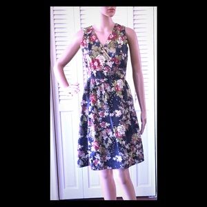 MELA ❤️’s LONDON💐Fabulous Wrap Dress!💐 EUC!